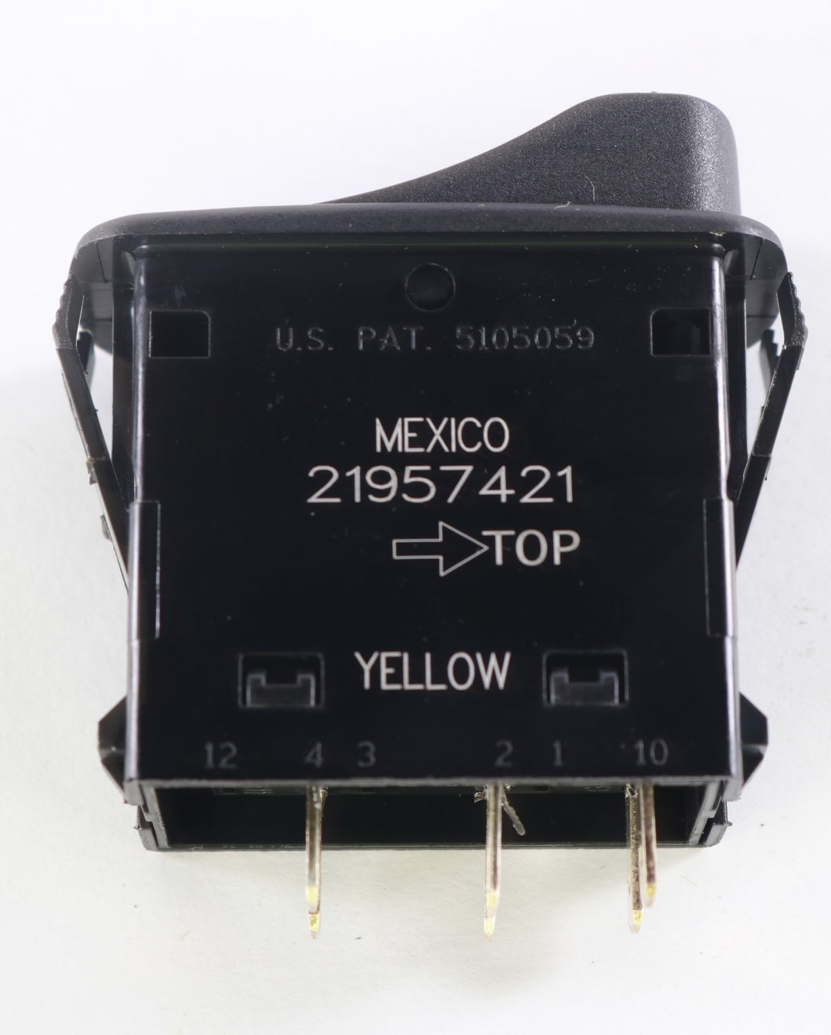 MACK - 21957421 - SWITCH