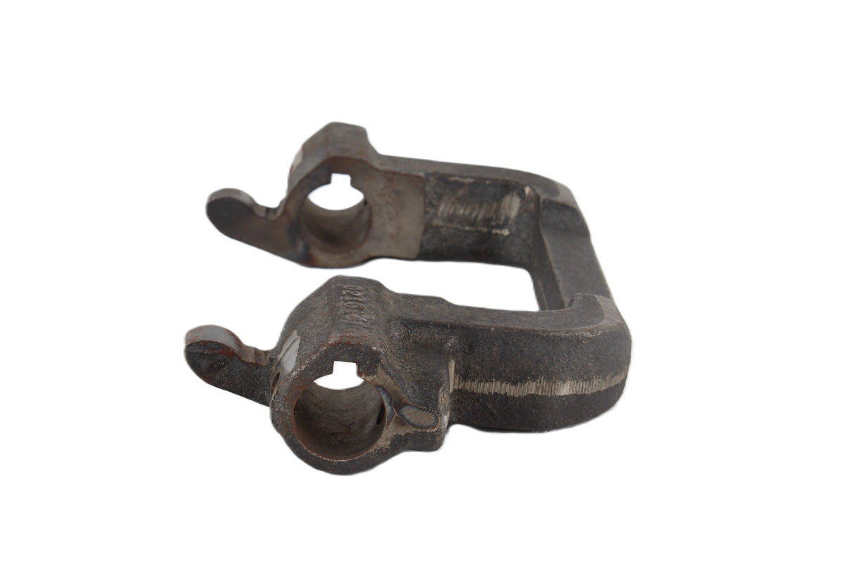 MACK - 25128328 - YOKE CLUTCH RELEASE