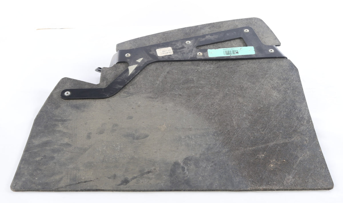 MACK - 82711927 - SPLASH SHIELD