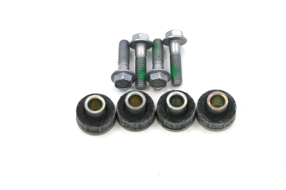 MACK - 85111312 - RADIATOR ATTACHMENT KIT