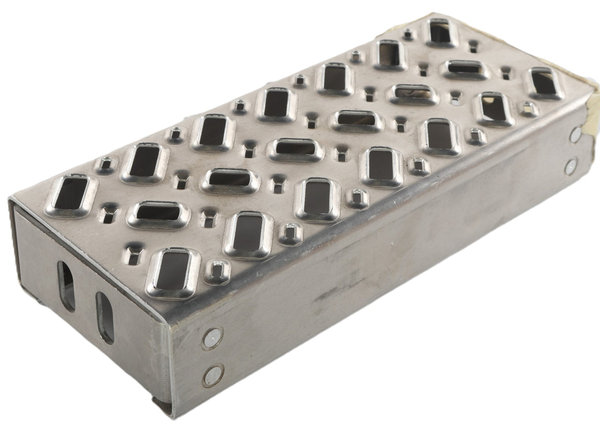 VOLVO - 20831336 - STEP 10.5"L X 4.5W X 2"