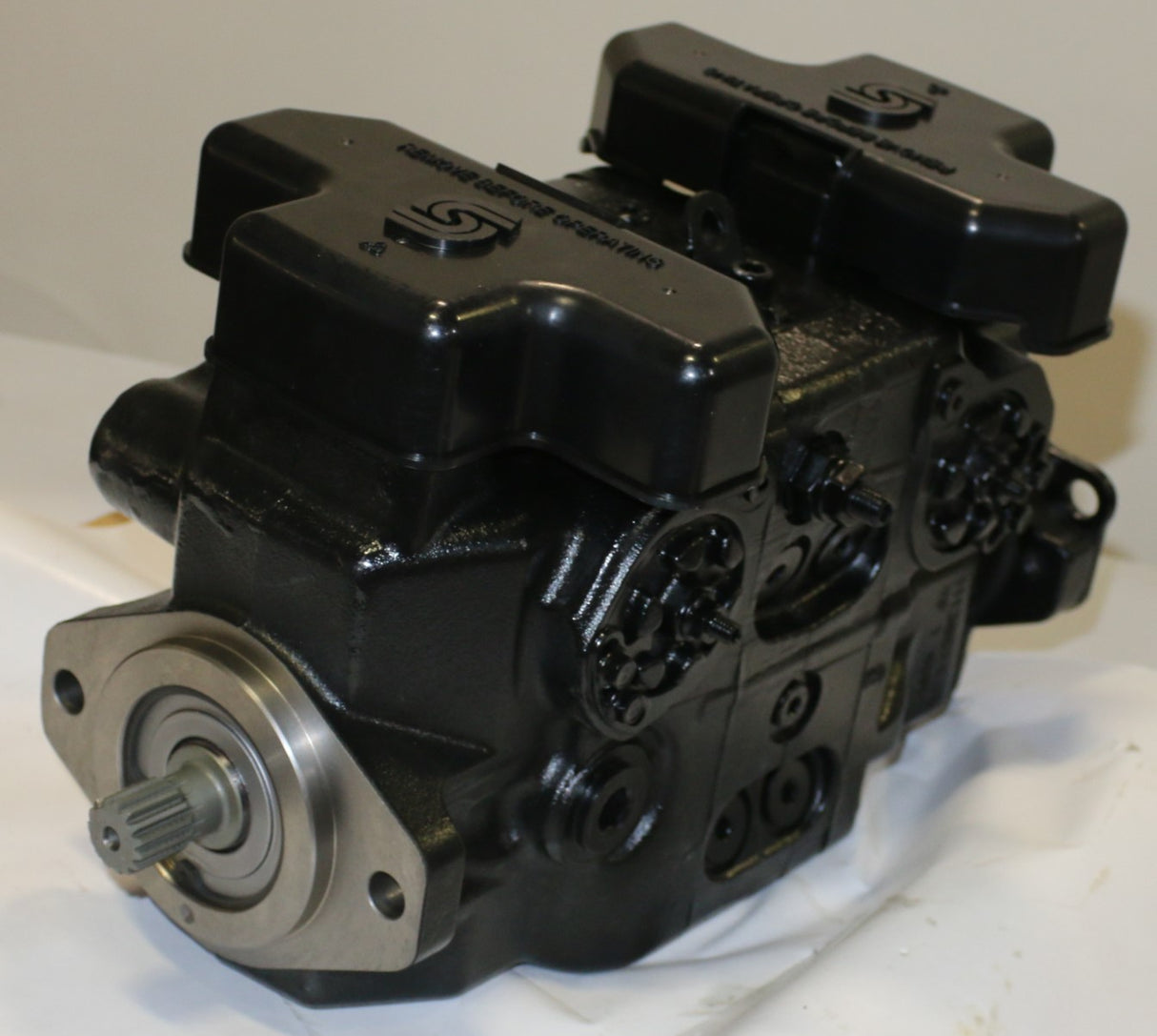 VOLVO - 12782754 - TANDEM PUMP