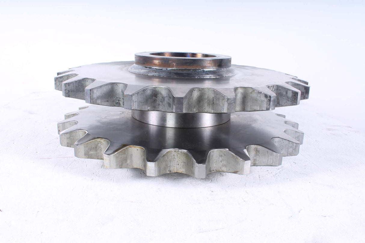 VOLVO - 15408299 - SPROCKET