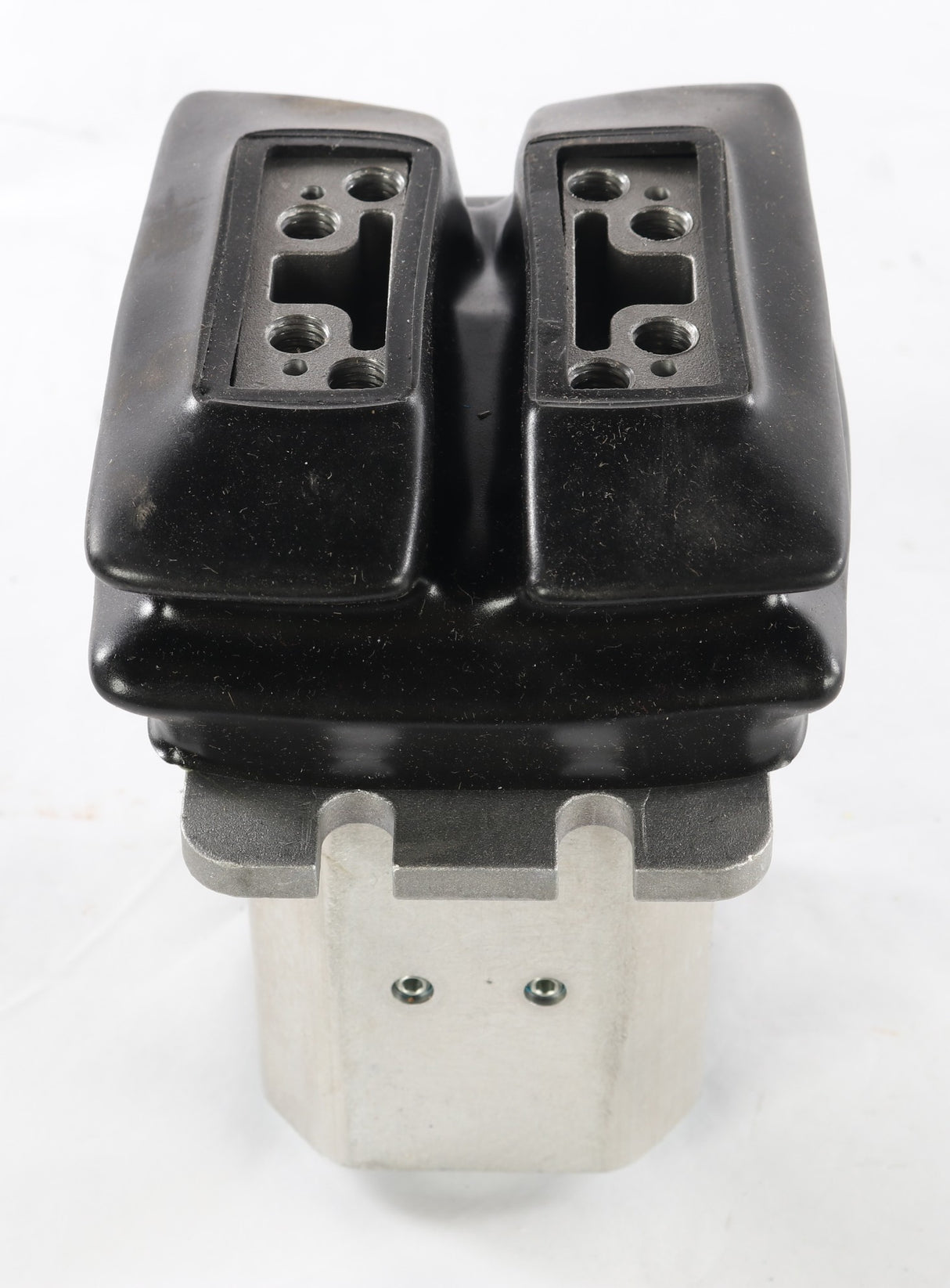 VOLVO - 15637034 - REMOTE CONTROL VALVE