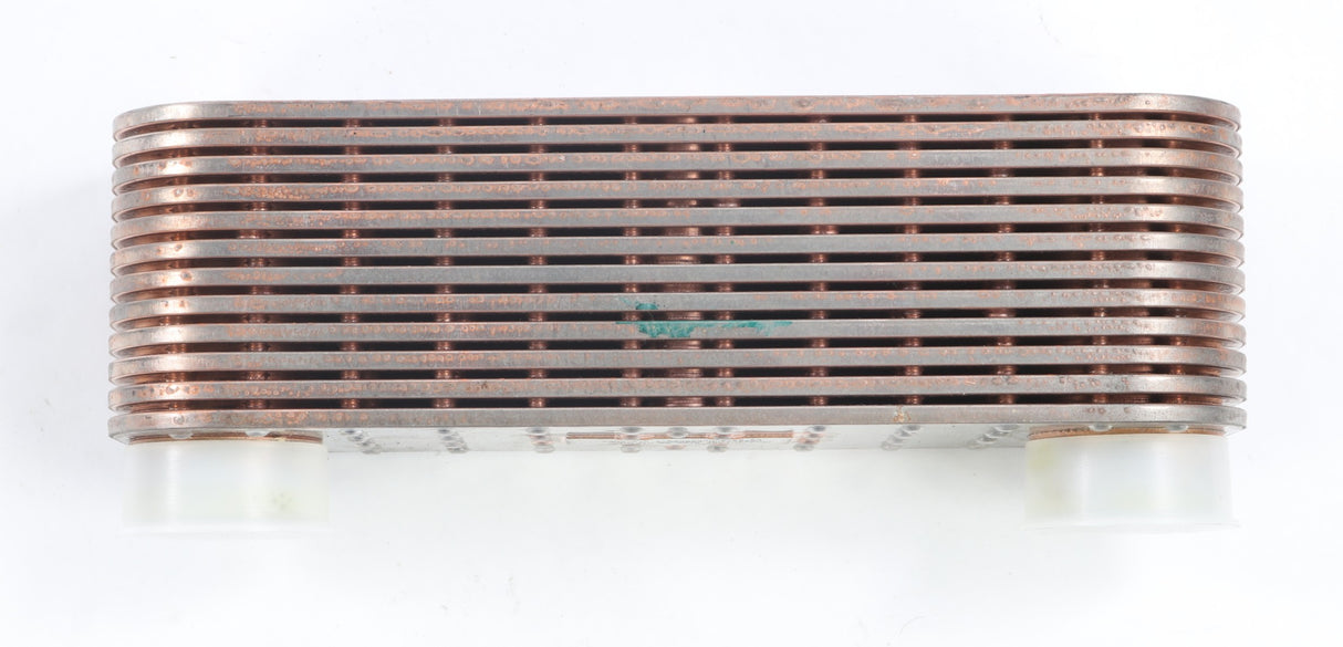VOLVO - 20715679 - OIL COOLER