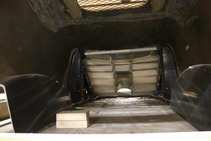 VOLVO - 43888155 - HOOD ASSEMBLY 70/77