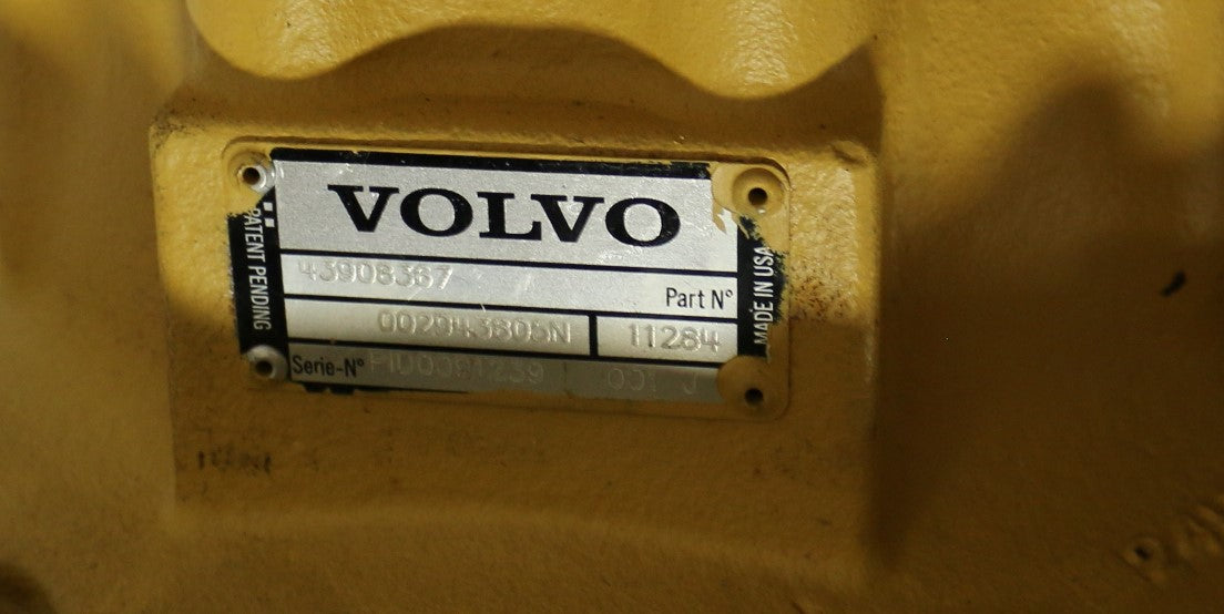 VOLVO - 43908367 - HYDRAULIC MOTOR