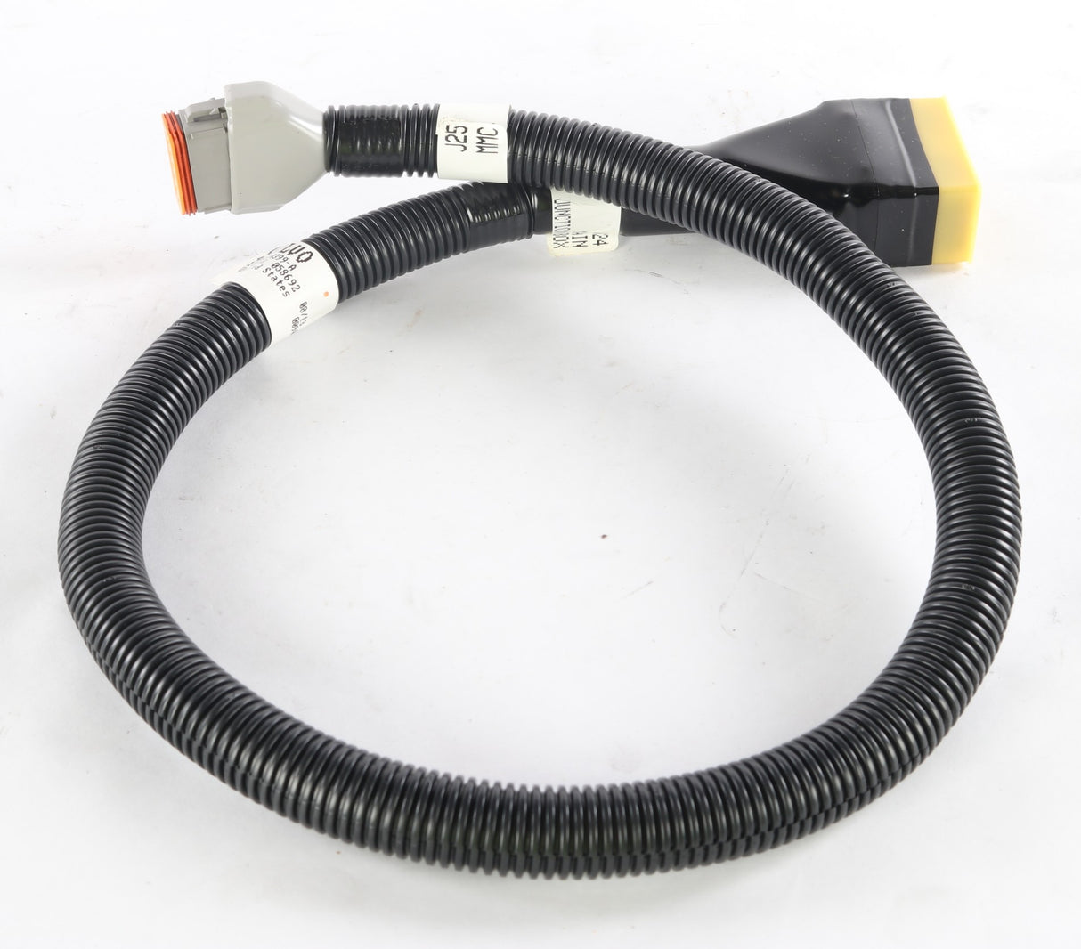 VOLVO - 46644399 - CABLE HARNESS