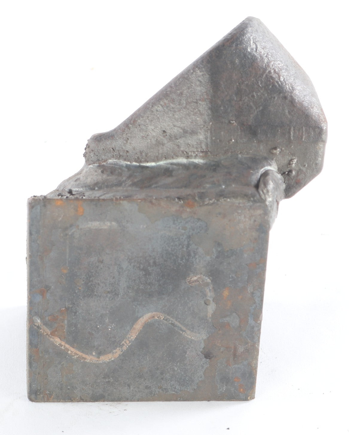 VOLVO - 59935064 - TOOTH HOLDER