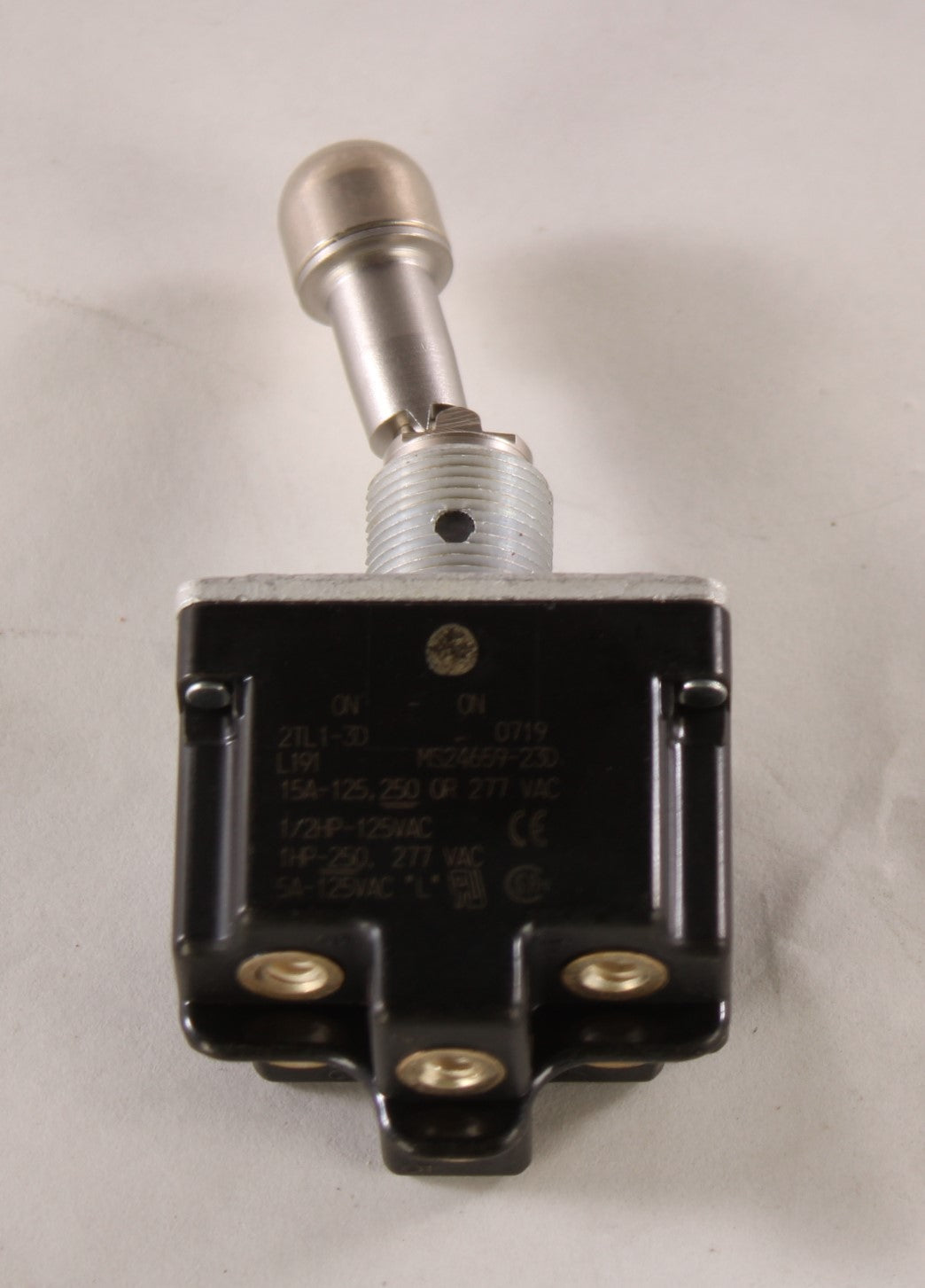 MICRO SWITCH - 2TL1-3D - SWITCH LOCK TYPE DPDT SPECIAL