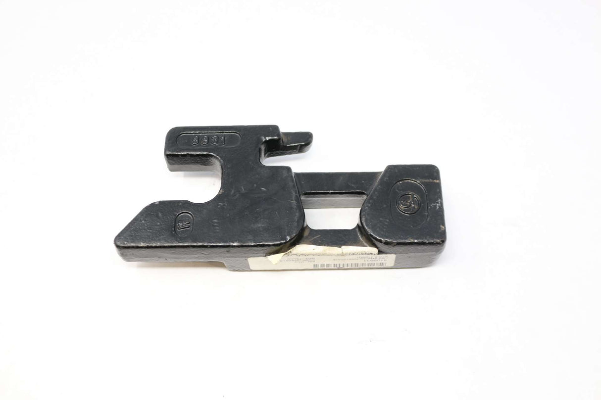 HOLLAND FIFTH WHEEL - 4109931 - LOCK