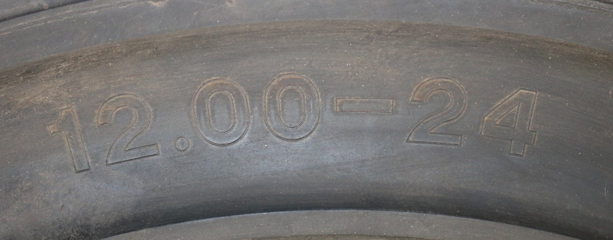 TEREX FUCHS - 5307660021 - PAIR OF WHEELS