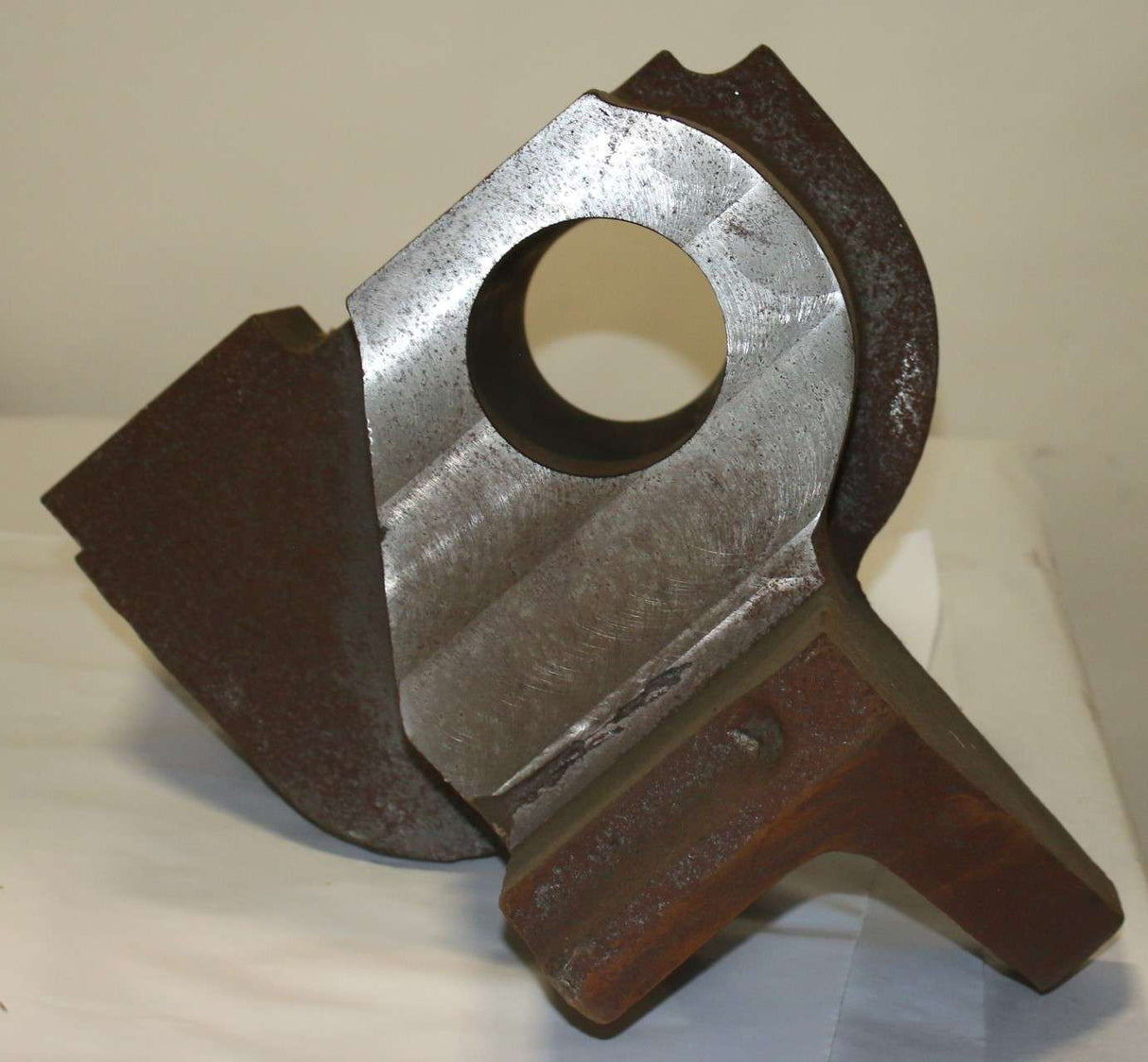 TEREX - 701081 - SUPPORT CTWT L.H. CSTG.701081