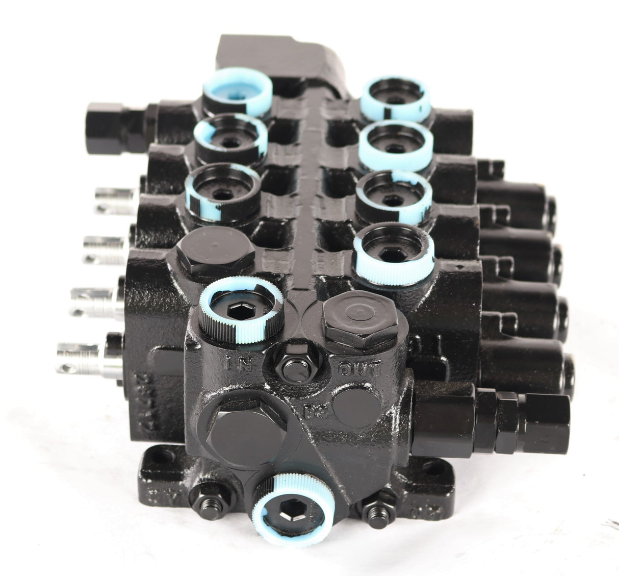 HYUNDAI - 33FJ-02001 - 4 SPOOL HYDRAULIC CONTROL VALVE