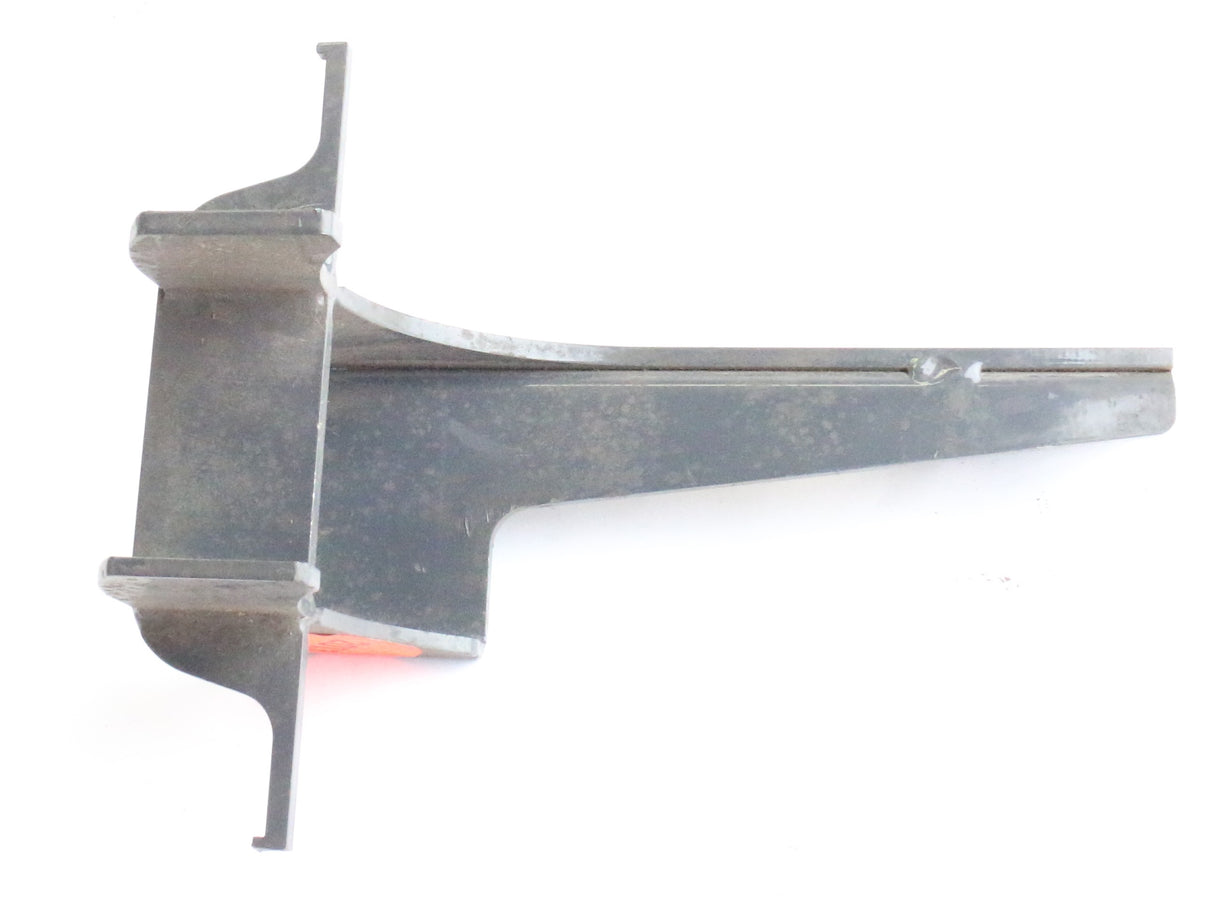 TMFL - P50.604B - WELDMENT MUFFLER BRACKET |CAT
