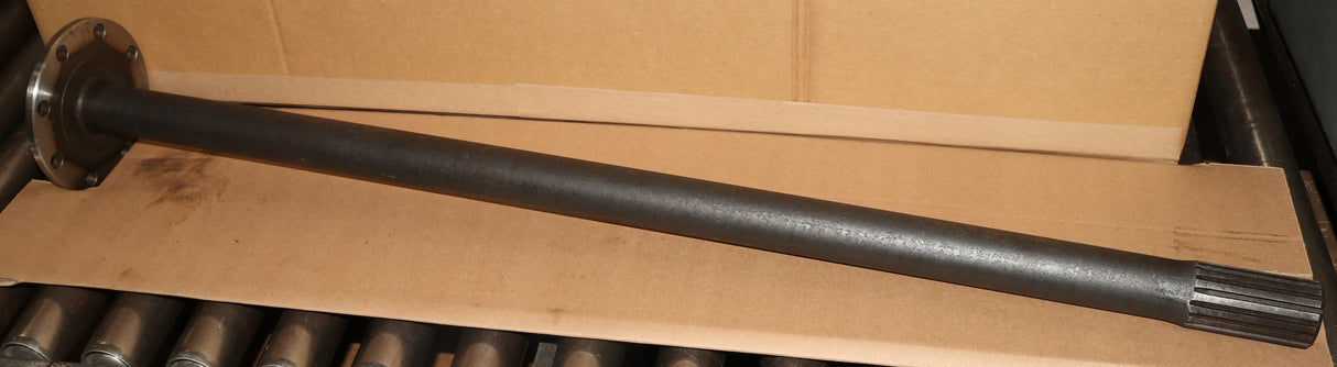 DANA SPICER - 455461C2 - AXLE SHAFT 16 SPLINE 8 BOLT
