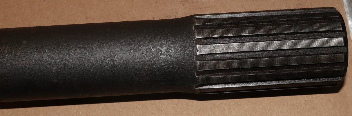 DANA SPICER - 455461C2 - AXLE SHAFT 16 SPLINE 8 BOLT