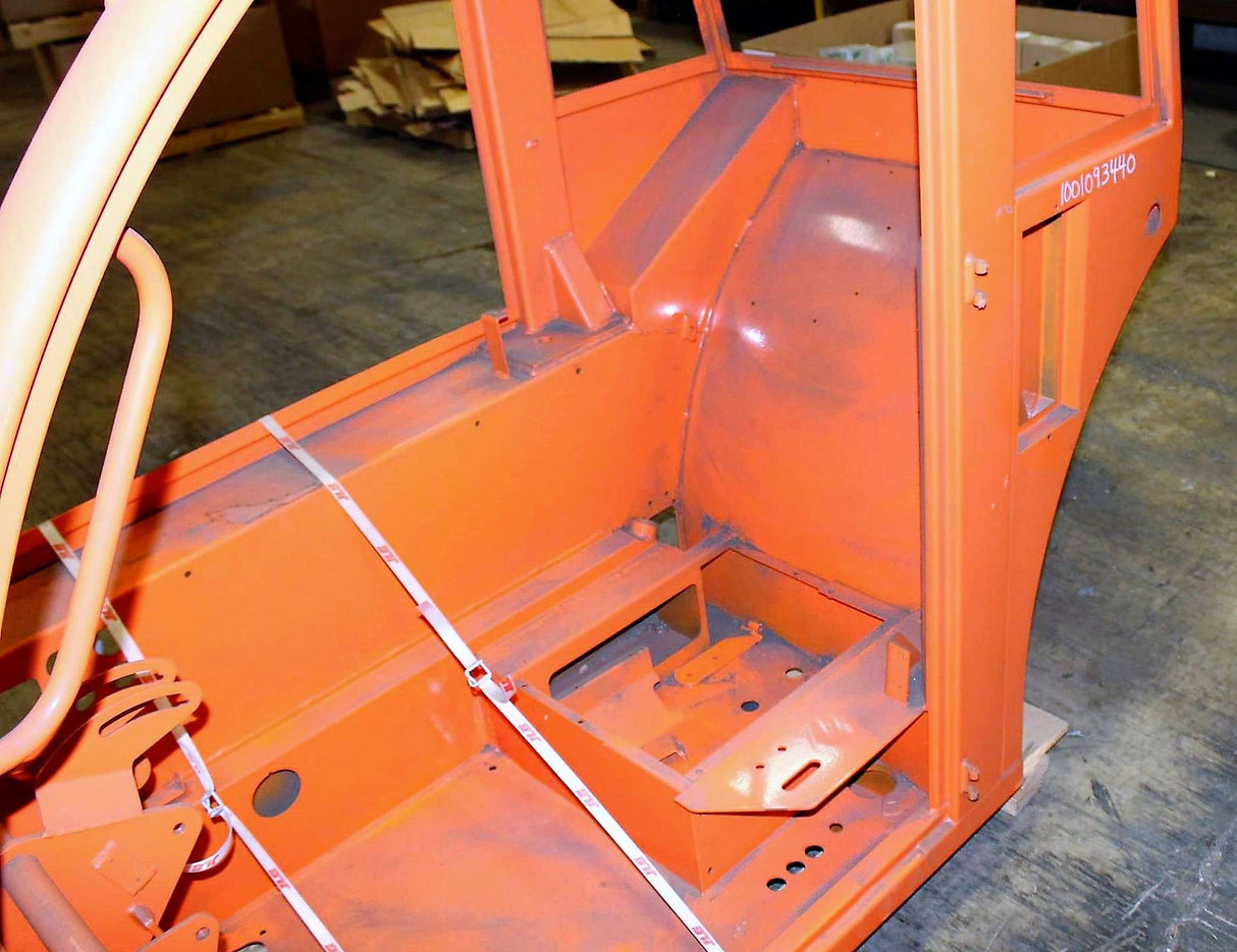 JLG - 1001093440 - CAB WELDMENT LOWPRO/G5-19A
