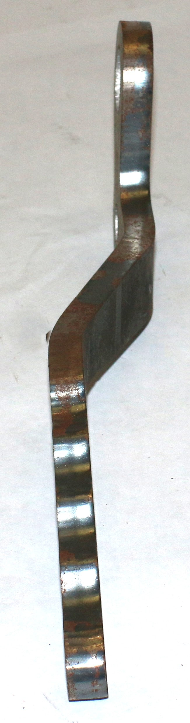 JLG - 70021438 - RIGHT LOCK HANDLE