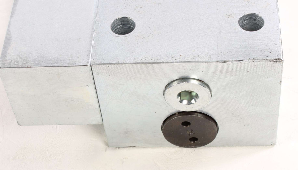 PARKER - MMB-100-SAFS-87M - VALVE HOLDING