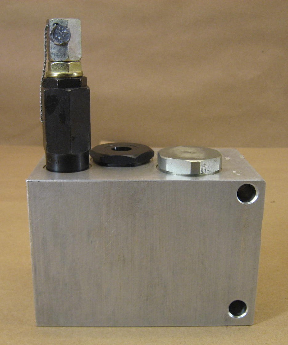 INTEGRATED HYDRAULICS - CXP3835-2750R - VALVE