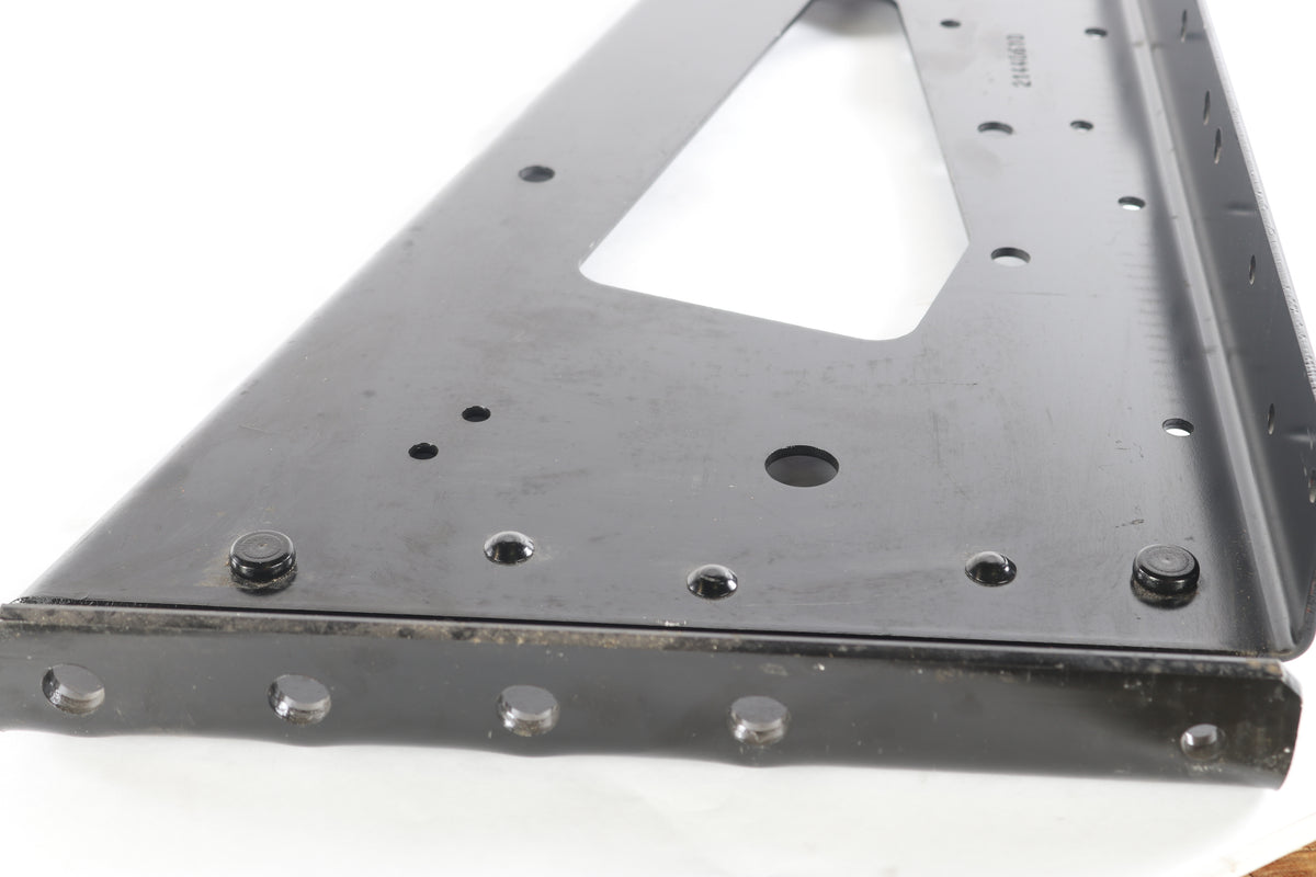 VOLVO - 21440610 - BRACKET