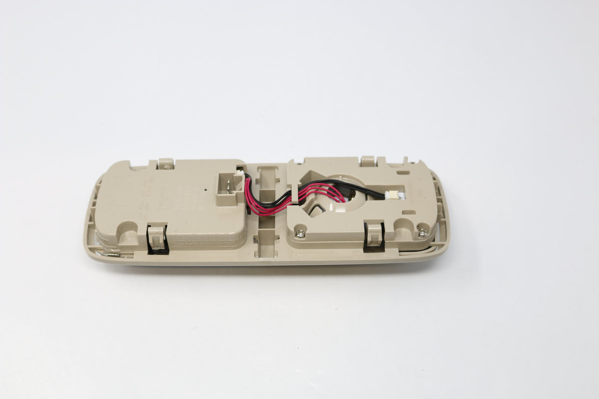 VOLVO - 82737547 - INTERIOR LAMP