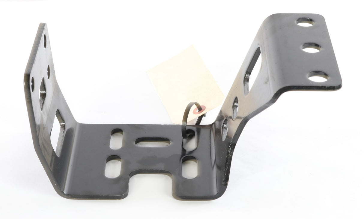 VOLVO - 82749347 - BUMPER BRACKET