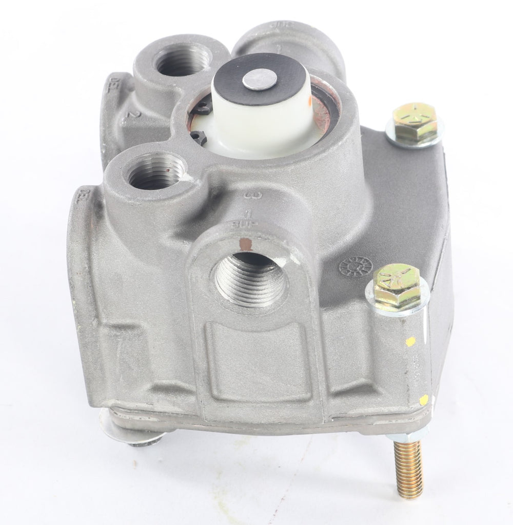 BENDIX - 800566 - R14 AIR BRAKE RELAY VALVE