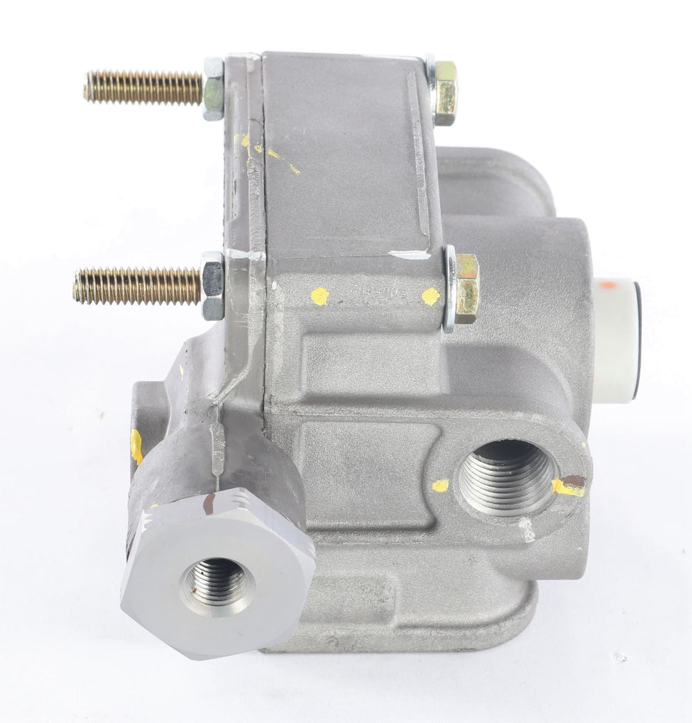 BENDIX - 800566 - R14 AIR BRAKE RELAY VALVE