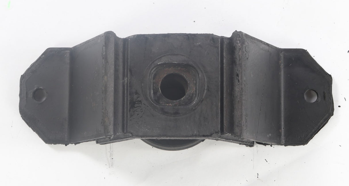 PREVOST - N12661 - V-MOUNT ASM. REAR ENGINE MOUNT