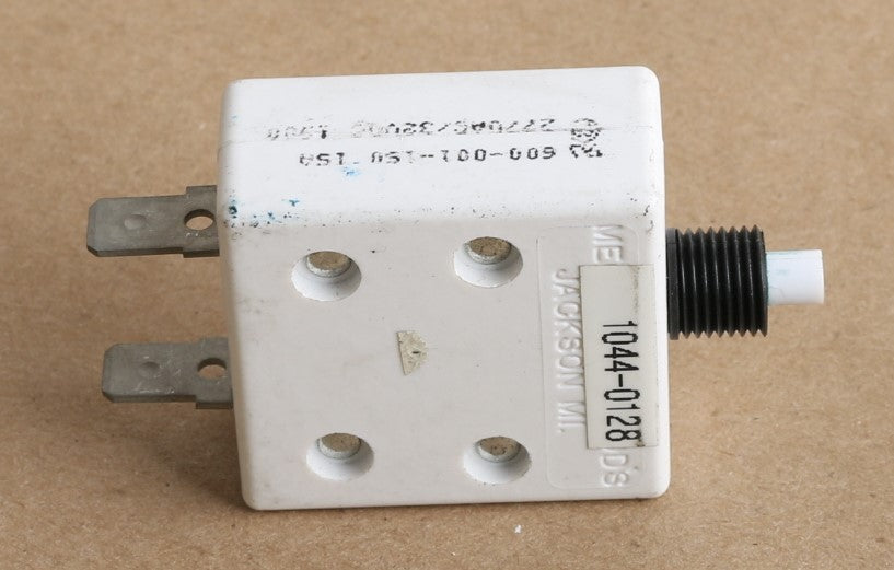 MECHANICAL PRODUCTS CO. - 600-001-150 - 15A PUSH-TO-RESET CIRCUIT BREAKER