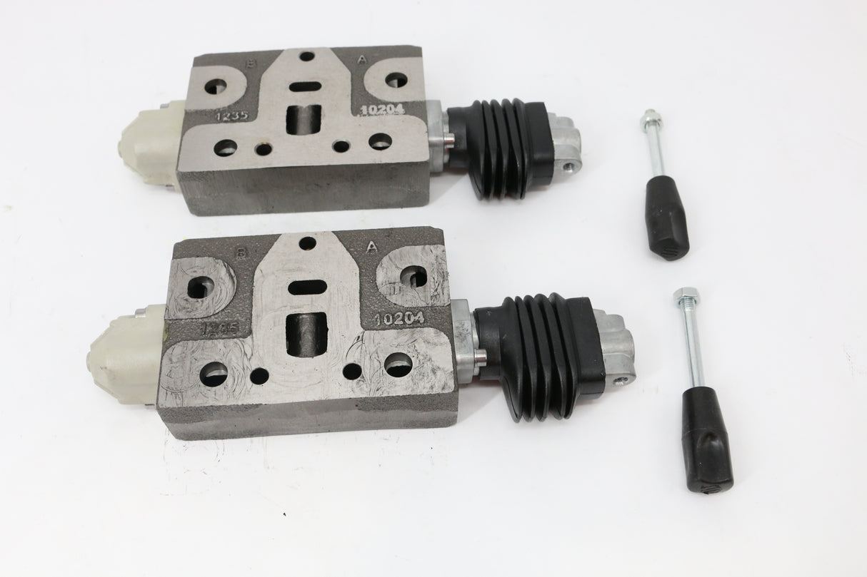 BOBCAT - 7025065 - SECTION VALVE