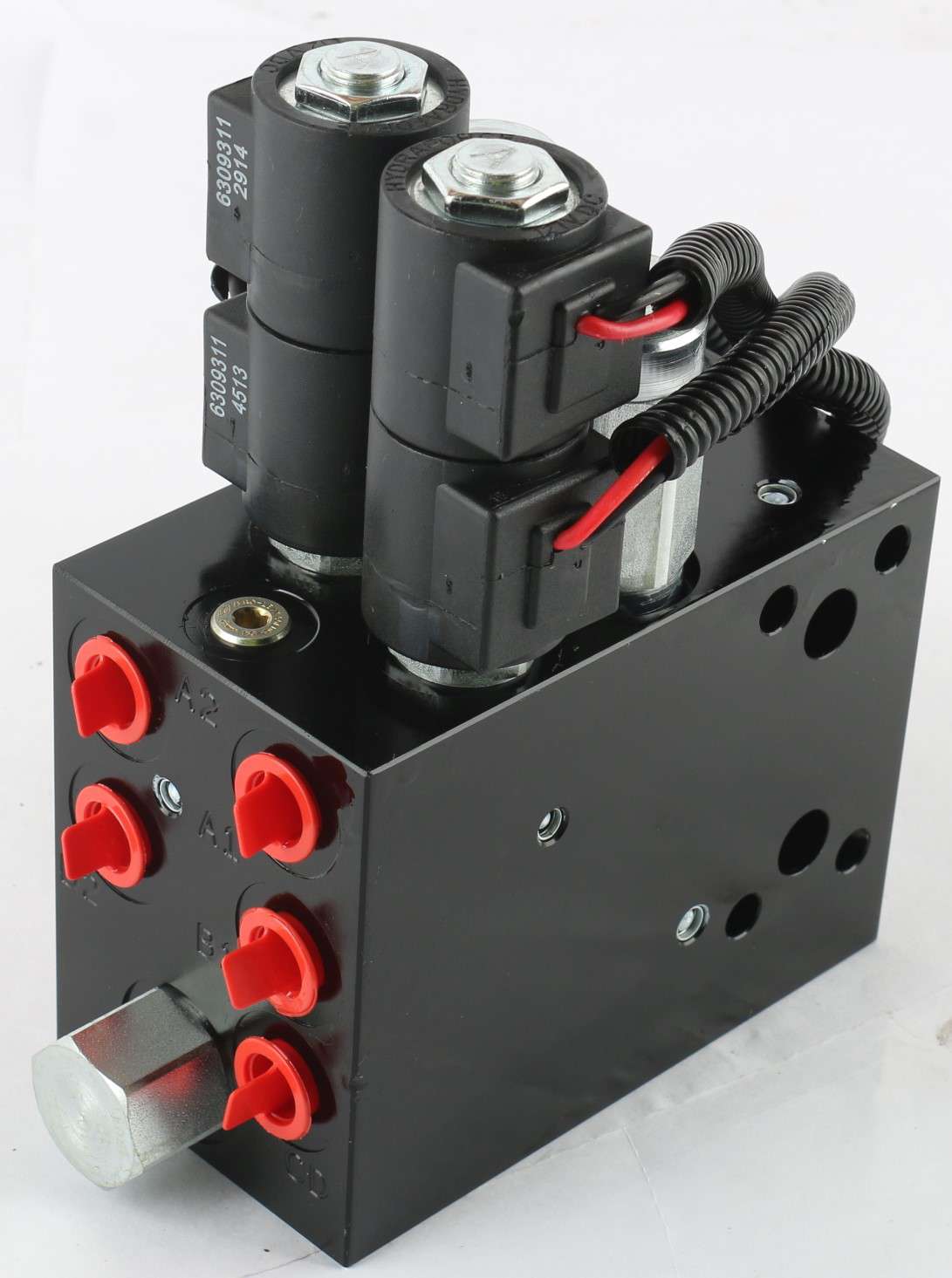 BOBCAT - 6684390 - VALVE ASSY