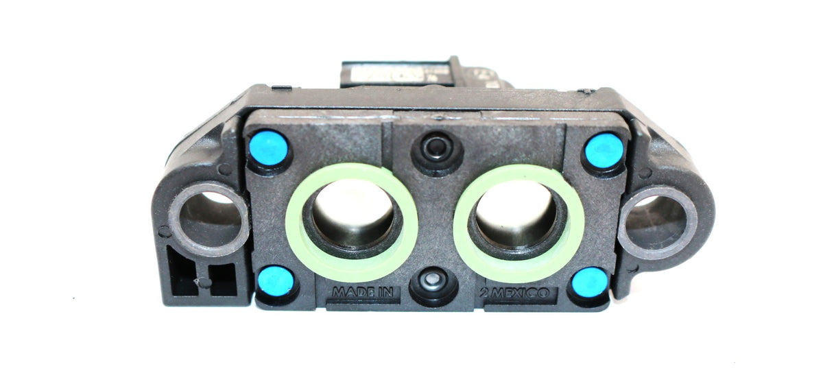 MACK - 22181342 - PRESSURE SENSOR