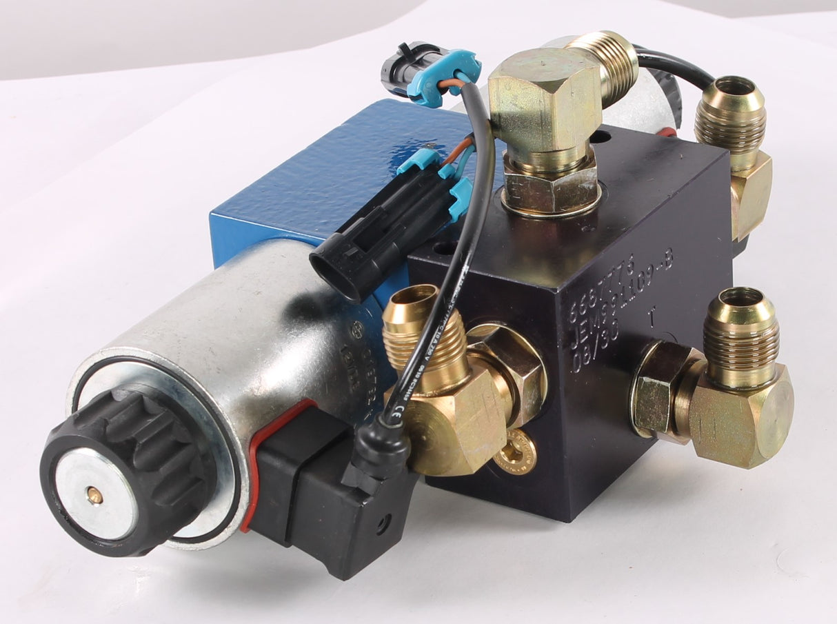 BOBCAT - 6687776 - VALVE ASMBLY