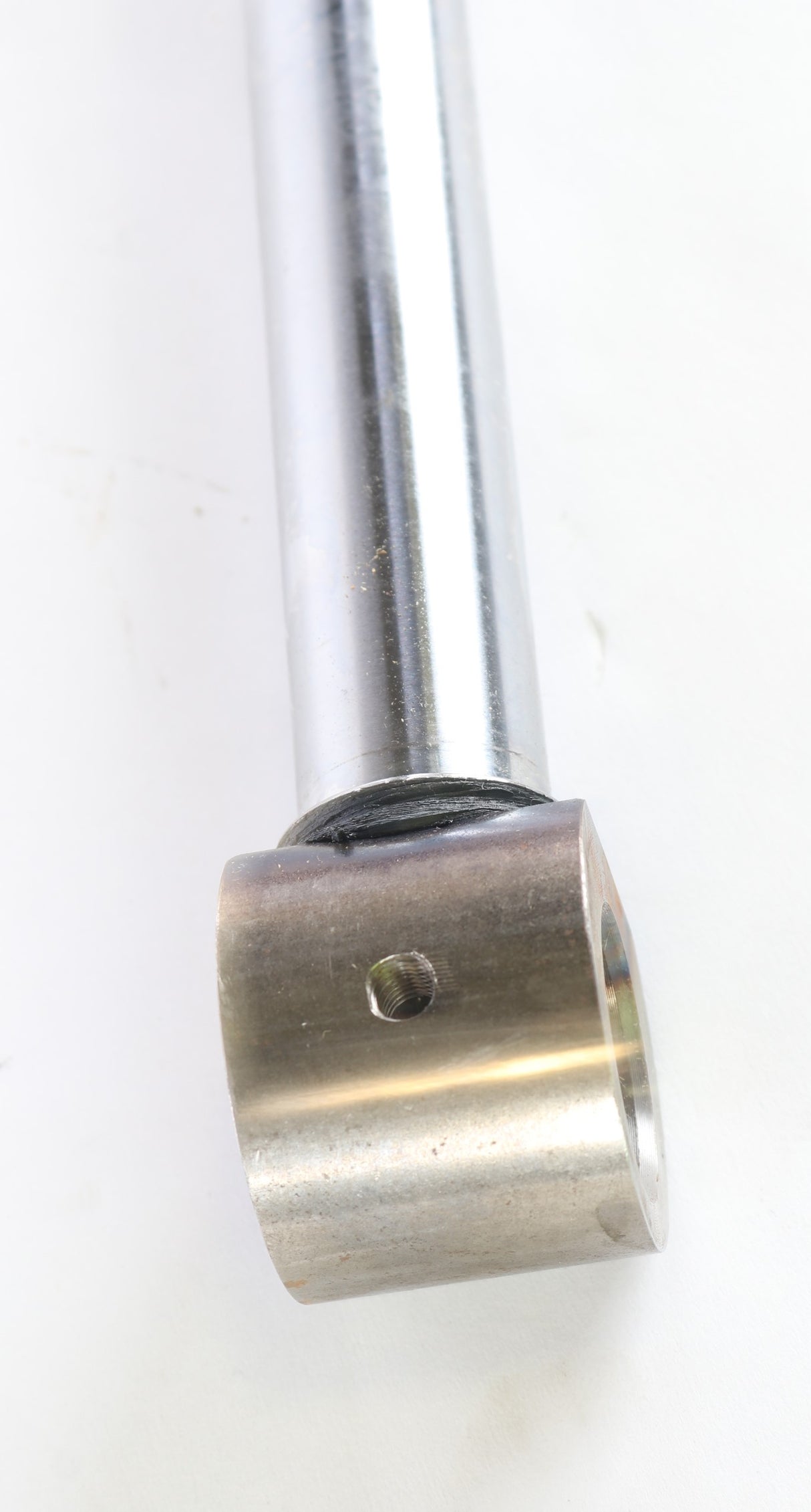 BOBCAT - 6809974 - HYDRAULIC CYLINDER ROD