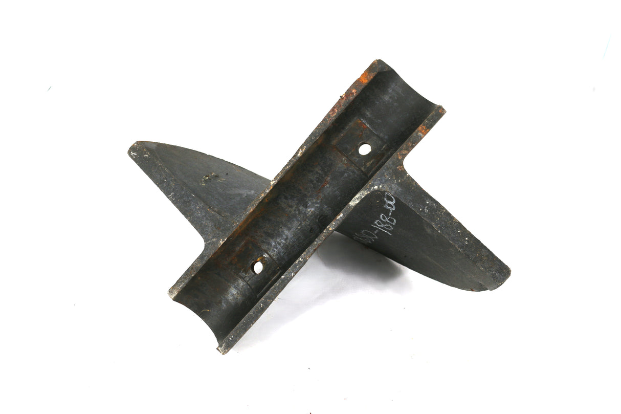BLAW KNOX - 00680-188-00 - AUGER - CAST SECTION RH