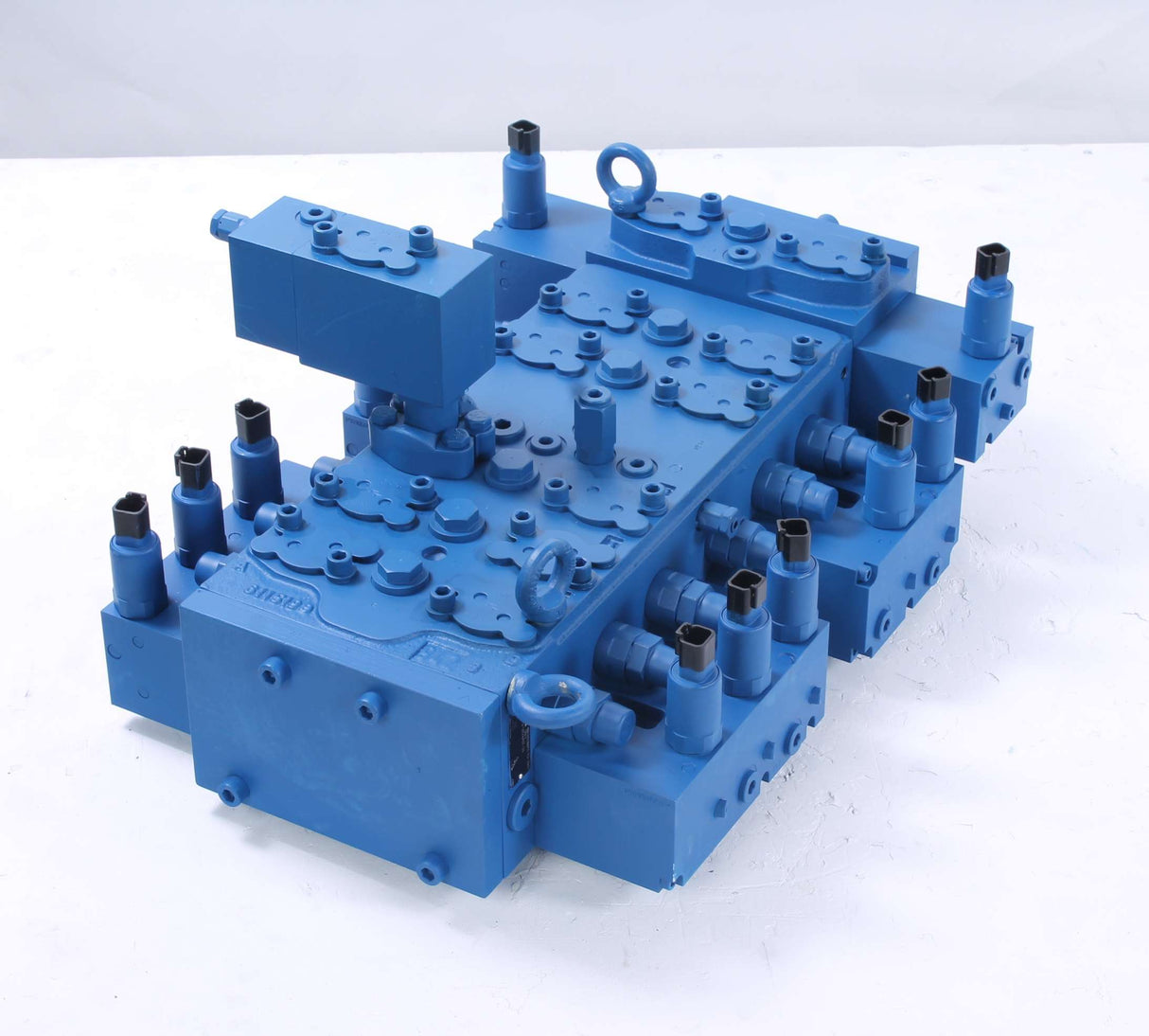 GRADALL - 4641427 - VALVE MAIN CONTROL