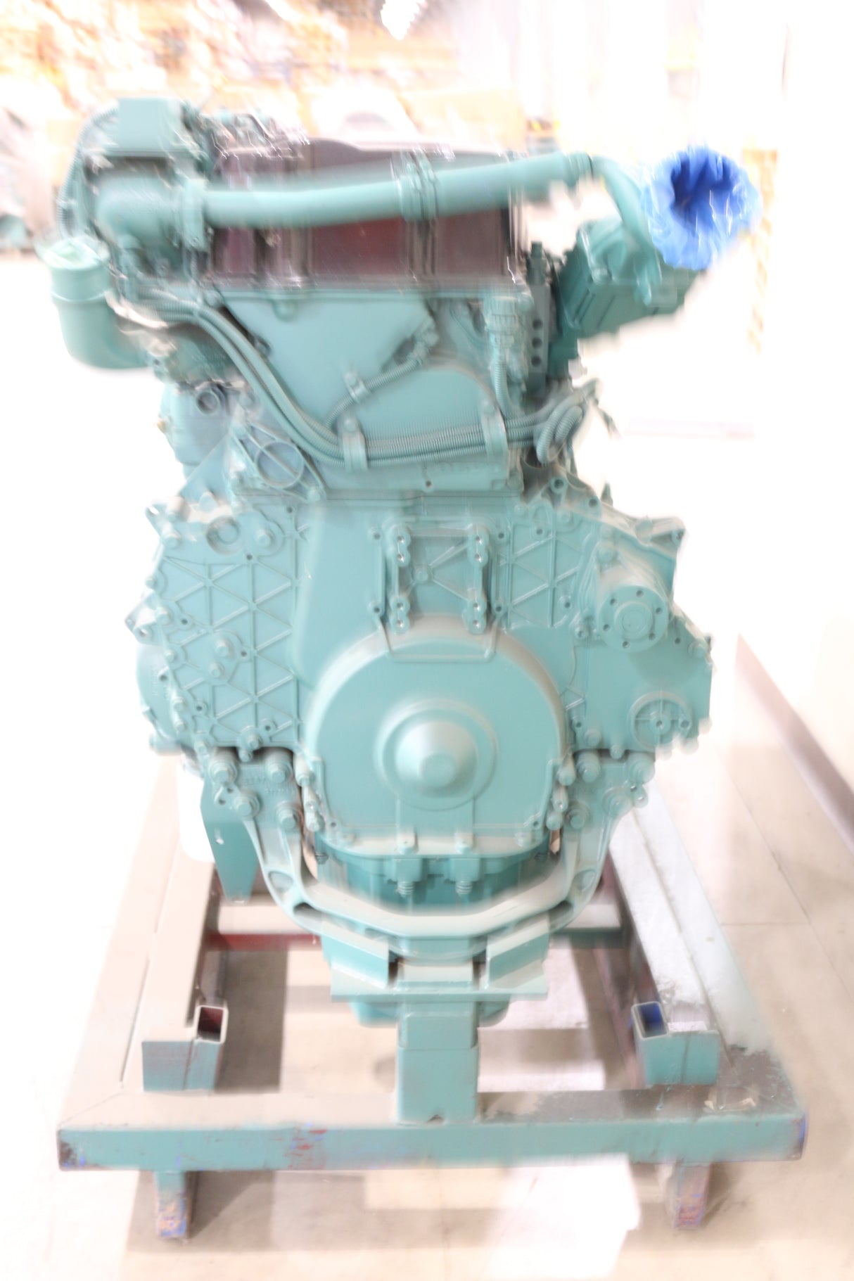 VOLVO - 85001219 - VOLVO REMAN ENGINE 7|8 D12D 12.1 LITER - 85001525