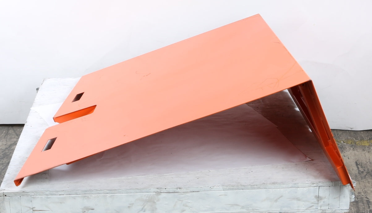 JLG - 1670853 - COVERWELDMENT (TANK)