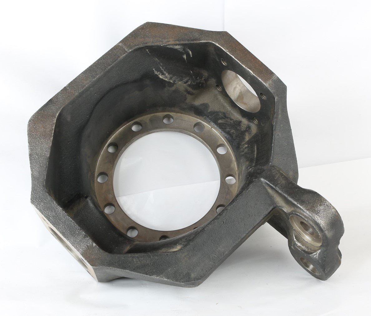 JLG - 10726824 - KNUCKLE STEER LH -