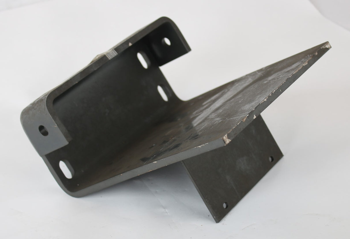 JLG - 0902248 - BRACKET (GRND CONT)