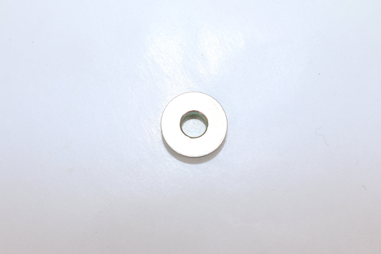JLG - US0346 - FLANGE BUSHING