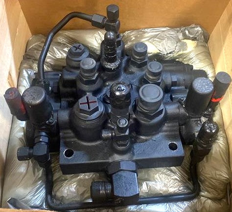 BOBCAT - 7215512 - VALVE - CONTROL