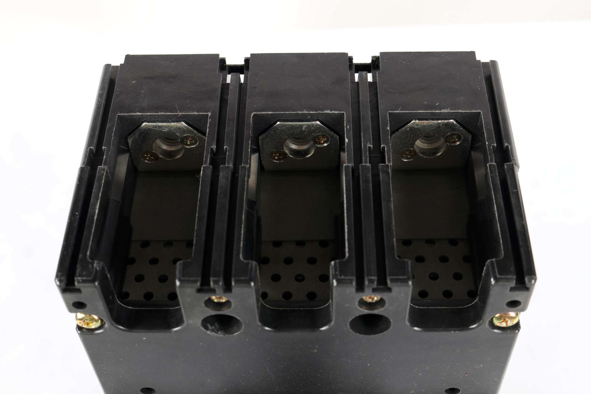 TERASAKI ELECTRIC - XH250PE - CIRCUIT BREAKER 4P 250A