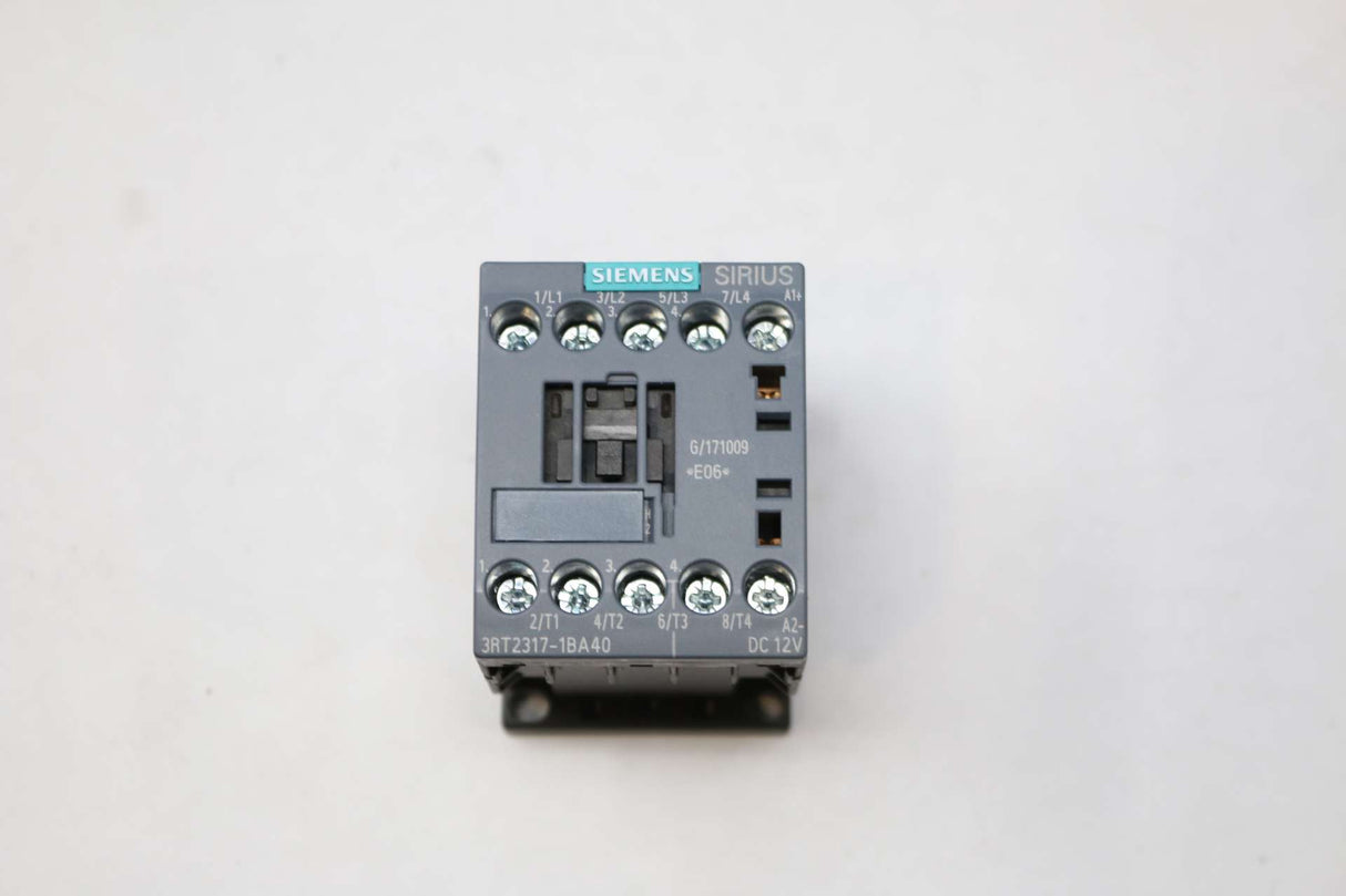 SIEMENS - 3RT1317-1BA40 - 4 POLE CONTACTOR