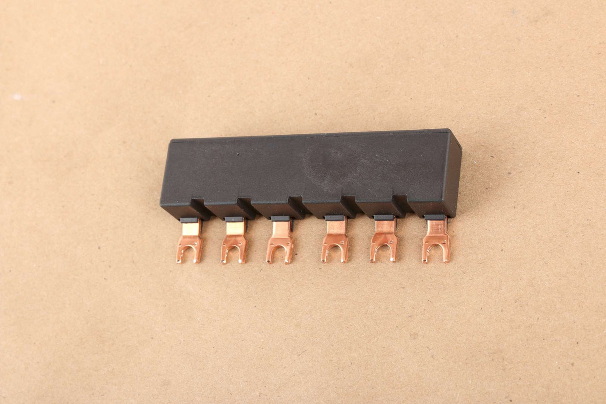 SIEMENS - 3RV1915-1AB - 3-PHASE BUSS BAR