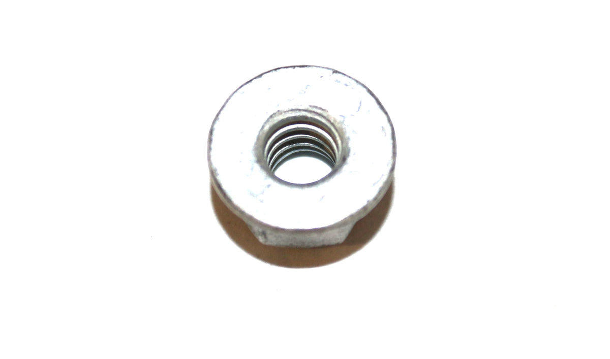 BOBCAT - 83D4 - NUT 10