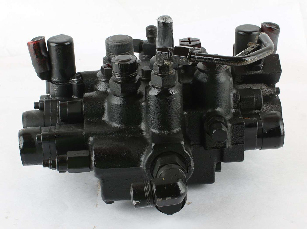 BOBCAT - 7161694 - VALVE - CONTROL